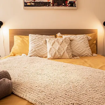 Modern Comfort - 2br Center Of St Julians & Paceville