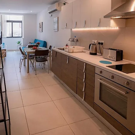 Appartamento Modern Comfort - 2br Center Of St Julians & Paceville