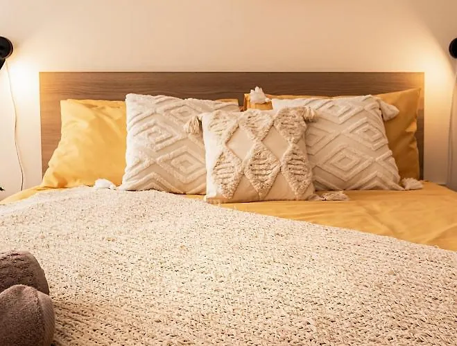 Modern Comfort - 2br Center Of St Julians & Paceville