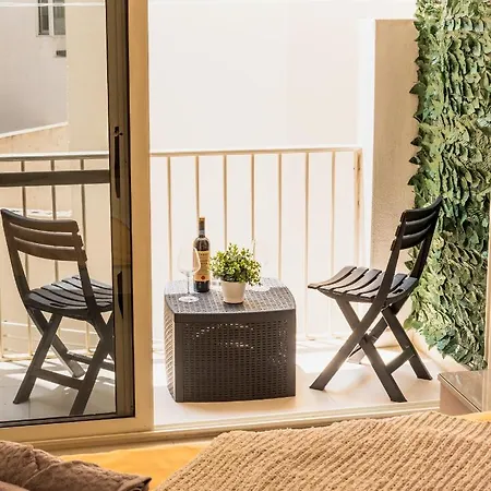 Modern Comfort - 2br Center Of St Julians & Paceville Apartment San Ġiljan