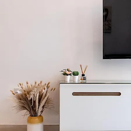 Apartment Modern Comfort - 2br Center Of St Julians & Paceville