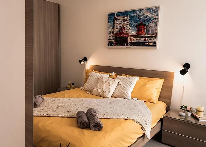 Modern Comfort - 2br Center Of St Julians & Paceville Saint Julian's