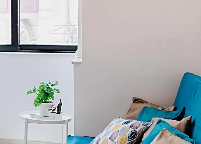 Modern Comfort - 2br Center Of St Julians & Paceville Apartment