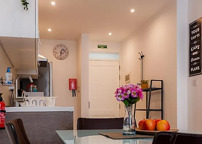 Modern Comfort - 2br Center Of St Julians & Paceville Apartment