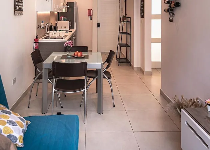 Apartment Modern Comfort - 2br Center Of St Julians & Paceville