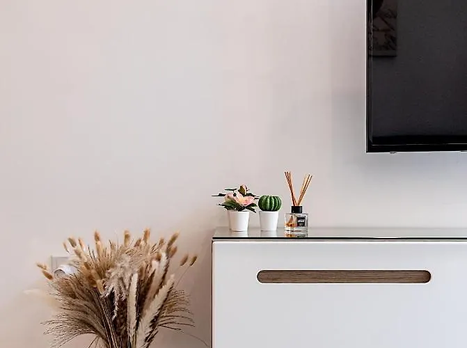 Apartment Modern Comfort - 2br Center Of St Julians & Paceville