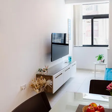 Modern Comfort - 2br Center Of St Julians & Paceville Appartement *