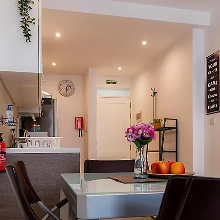 Modern Comfort - 2br Center Of St Julians & Paceville Appartement